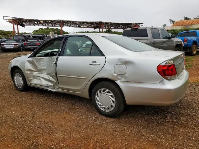 TOYOTA CAMRY 2006 photo 2