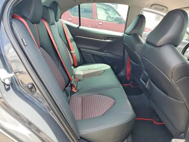 TOYOTA CAMRY 2023 photo 10