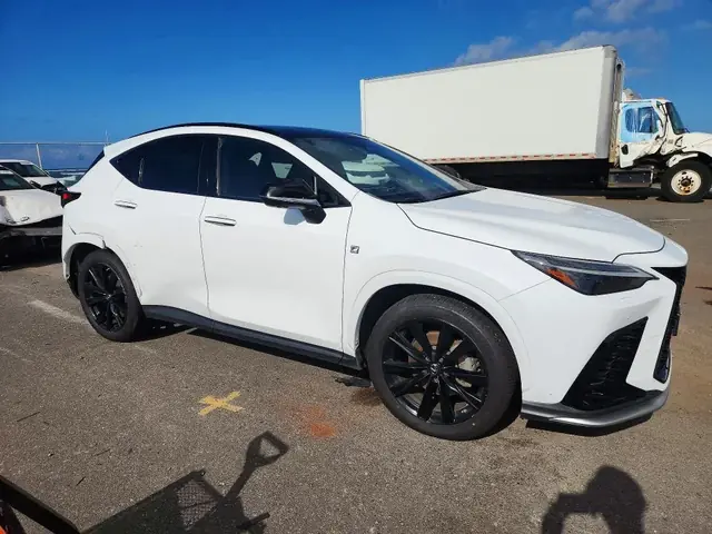 LEXUS NX 2022 photo 4