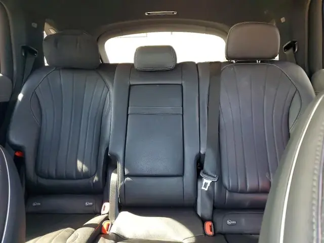 MERCEDES-BENZ EQS SUV 2023 photo 10