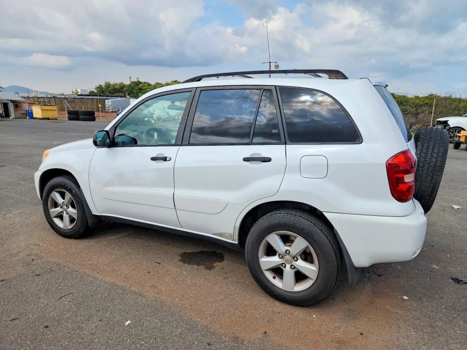 TOYOTA RAV4 2005 photo 2