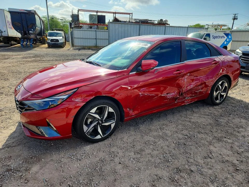 HYUNDAI ELANTRA 2023 — SIDE