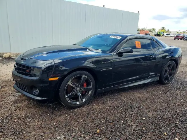 CHEVROLET CAMARO 2010 — MINOR DENT/SCRATCHES