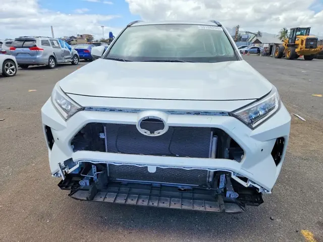 TOYOTA RAV4 2021 photo 5