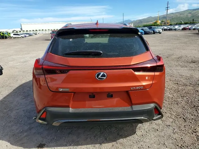 LEXUS UX 2019 photo 6