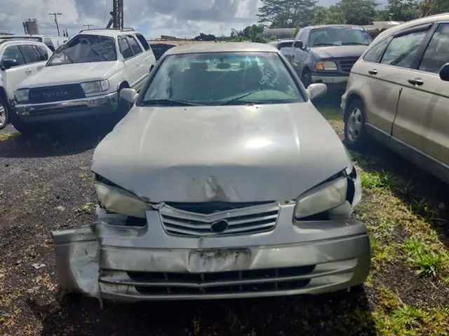 TOYOTA CAMRY 1998 photo 5
