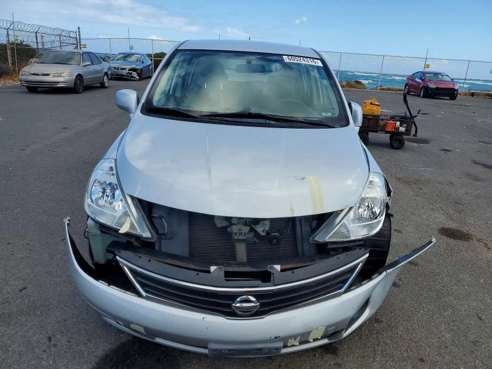 NISSAN VERSA 2010 photo 5