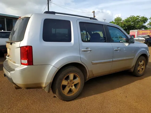 HONDA PILOT 2011 photo 3
