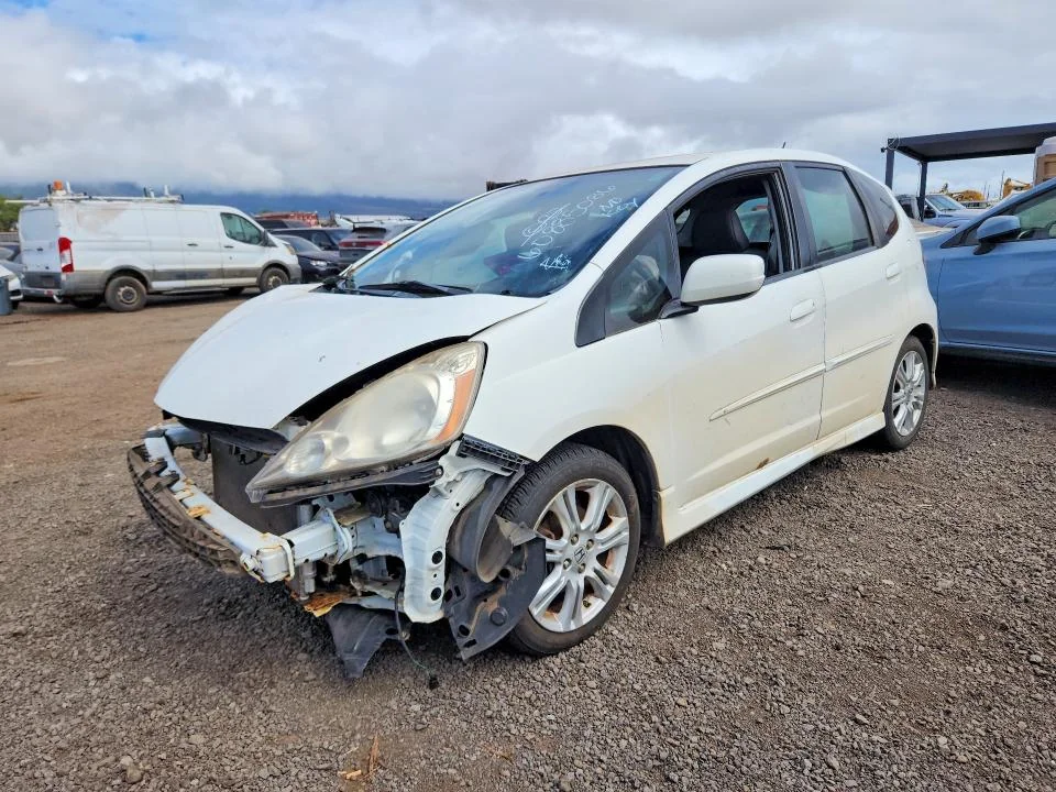 HONDA FIT 2010 — FRONT END