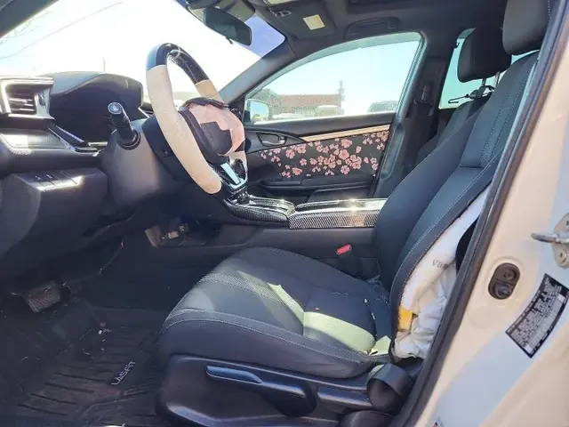 HONDA CIVIC 2019 photo 7