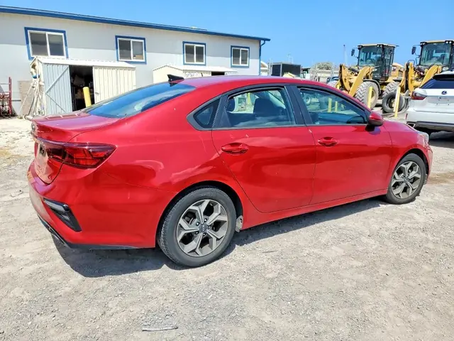 KIA FORTE 2021 photo 3
