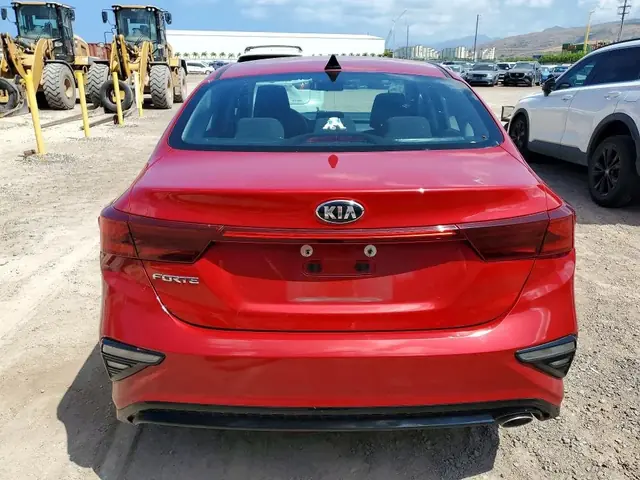 KIA FORTE 2021 photo 6
