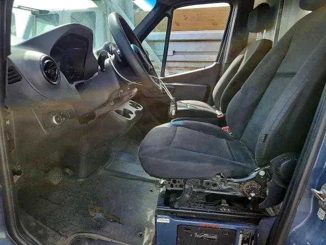 BMW 228XI 2021 photo 7