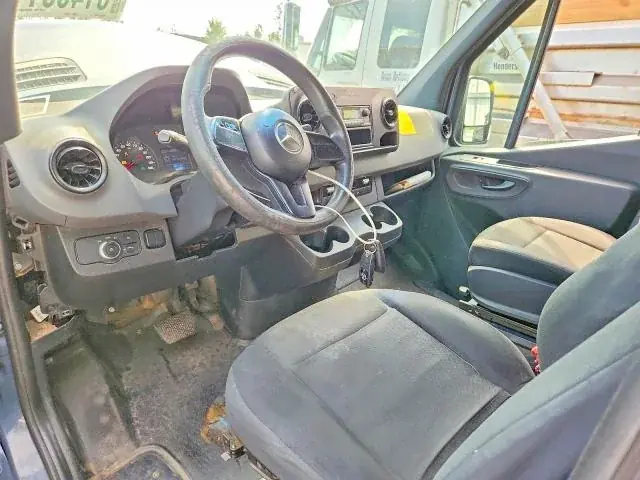 BMW 228XI 2021 photo 8